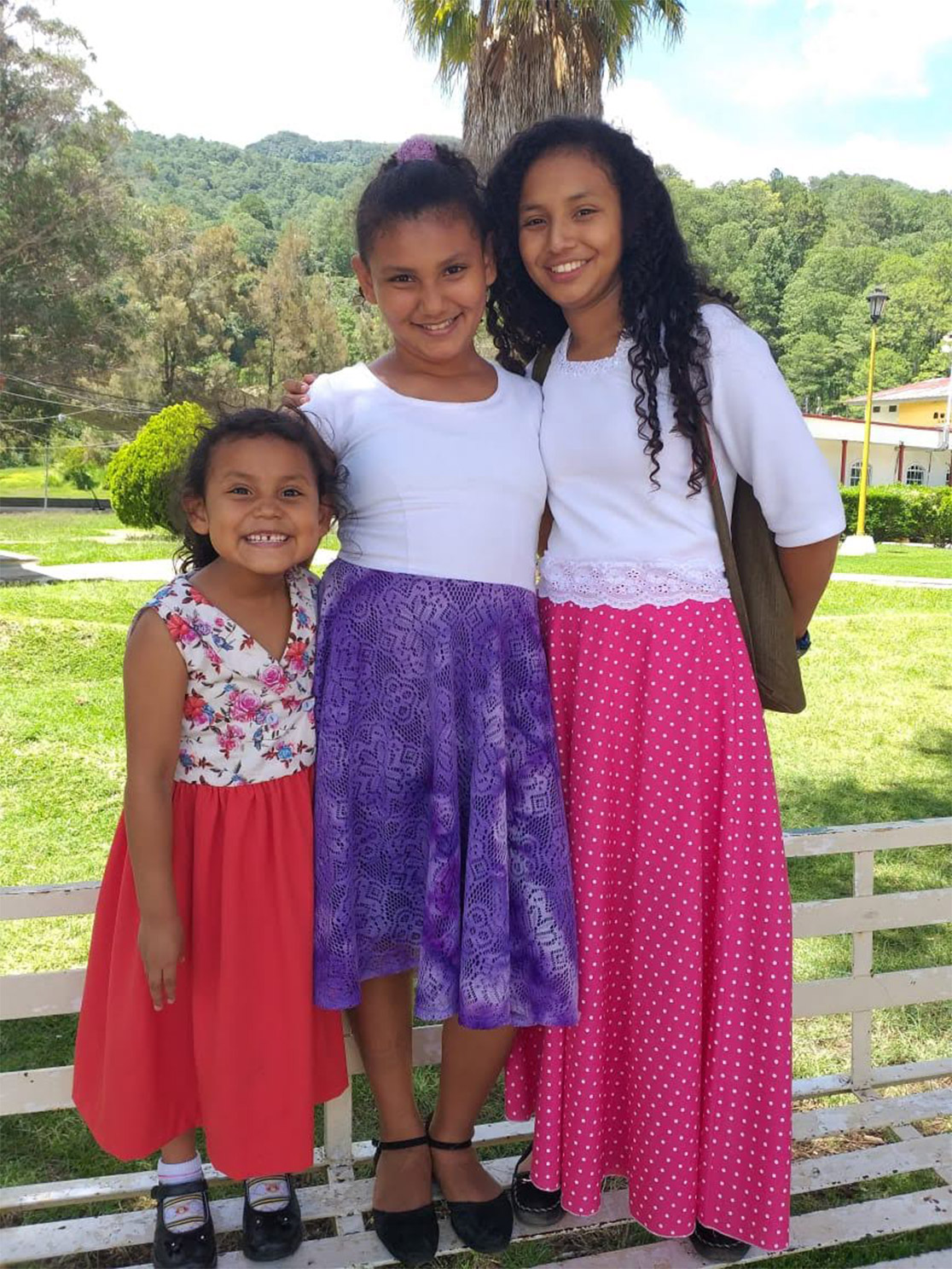 mis-hermanas
